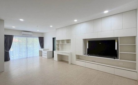Condo, Chalong — 3 bedrooms