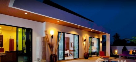 Intira Villas 2, Раваи