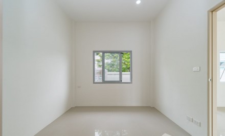 Aiyada Townhome, Си Сунтон