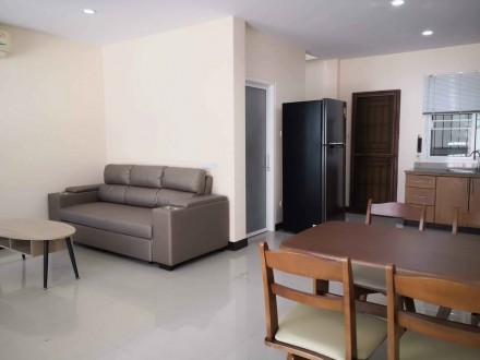 Townhouse for rent in Patong, Phuket — 3 bedrooms, 23,000 ฿/month