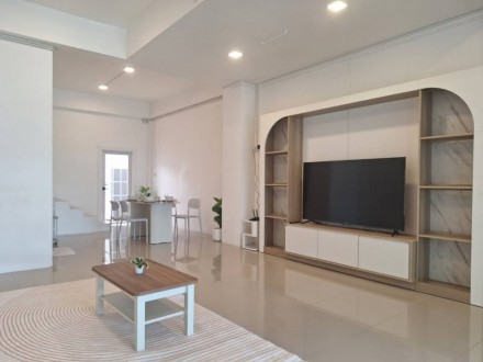 Townhouse for rent in Chalong, Phuket — 2 bedrooms, 32,000 ฿/month, fully furnished