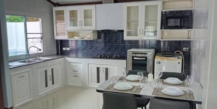 Вилла в аренду в Чалонге, Пхукет — 2 спальни, бассейн, 55 000 ฿/мес, полная меблировка