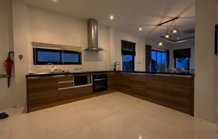 Villa for rent in Nai Harn, Phuket — 3 bedrooms, private pool, 70,000 ฿/month