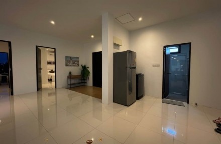 Villa for rent in Nai Harn, Phuket — 3 bedrooms, private pool, 70,000 ฿/month