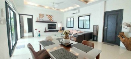 Вилла Saiyuan в аренду в Раваи, Пхукет — 2 спальни, бассейн, 82 000 ฿/мес
