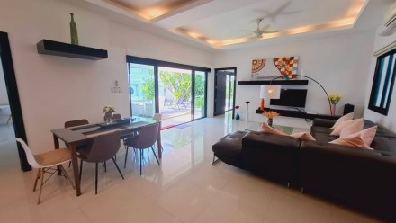 House for rent in Rawai, Phuket — 2 bedrooms, 82,000 ฿/month