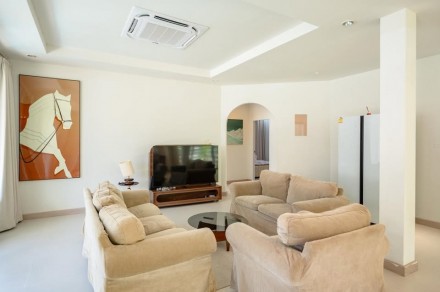 Villa for rent in Bang Tao, Phuket — 3 bedrooms, private pool, 88,000 ฿/month