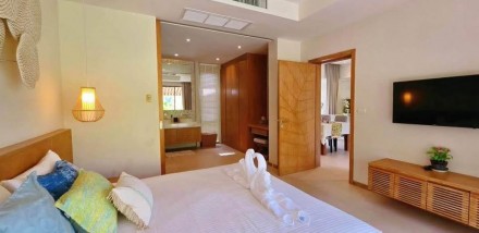 Villa for rent in Bang Tao, Phuket — 3 bedrooms, private pool, 120,000 ฿/month, fully furnished