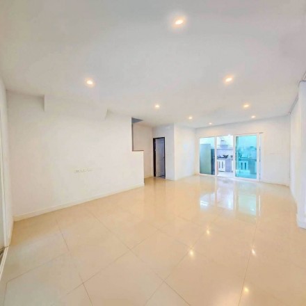 Townhouse, Bang Tao — 3 bedrooms